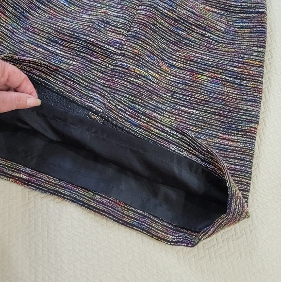Loft Multicolor Tweed Skirt Brass Tone Buttons Size 00 Petite - Picture 12 of 14